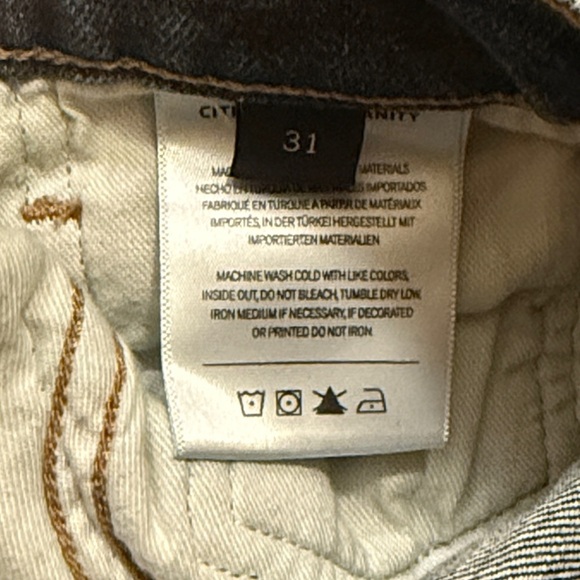 Citizens of Humanity sz 31 raw edge Jean skirt zip fly great condition - Picture 7 of 7